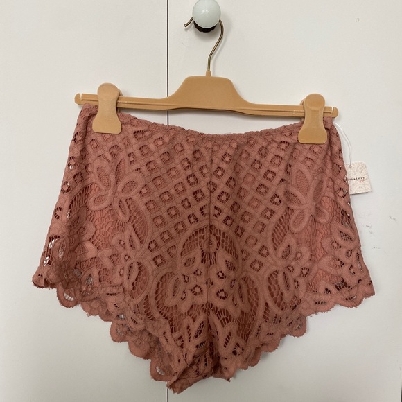 Free People Adella Shorts - Picture 3 of 7